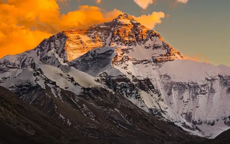 How Much Does Mount Everest Grow Every Year?