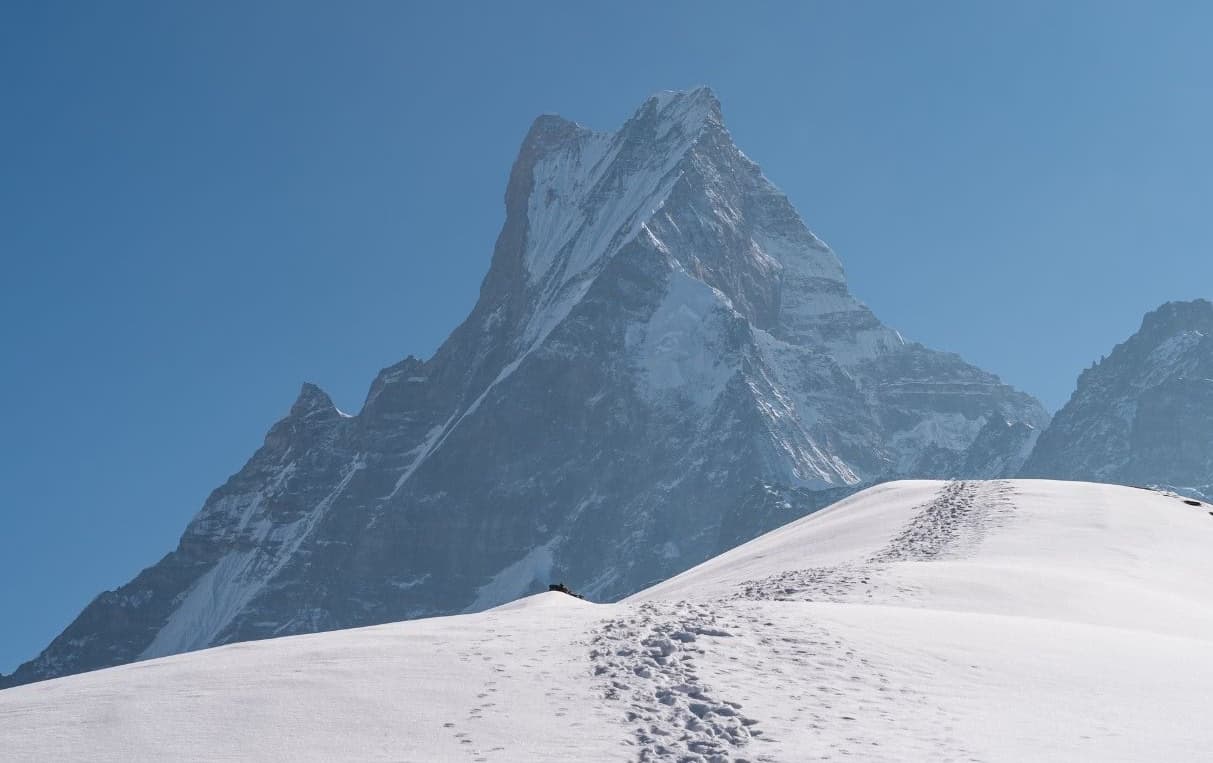 How long is the Mardi Himal Trek? Distance & duration