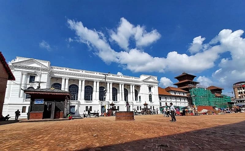Lhasa Kathmandu Tour