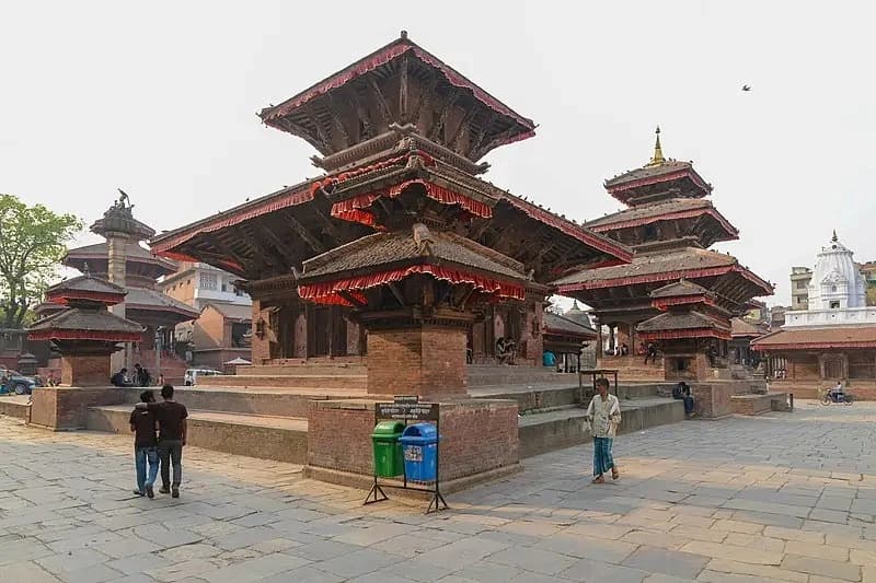 Lhasa Kathmandu Tour